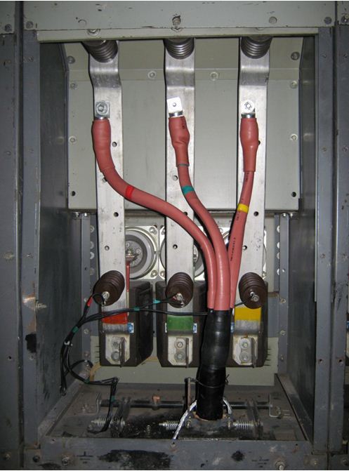 Концевая муфта:
монтаж термоусаживаемой кабельной муфты в КРУ 10кВ.